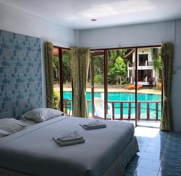 酒店 Koh Chang Thai Garden Hill Resort