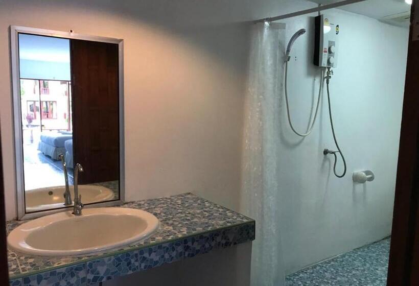 酒店 Koh Chang Thai Garden Hill Resort