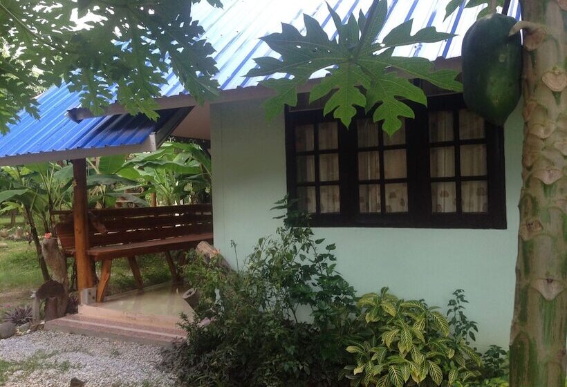 Отель Loei Airport Homestay
