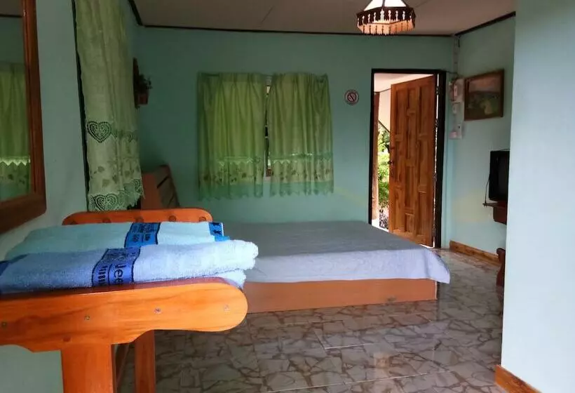 هتل Loei Airport Homestay