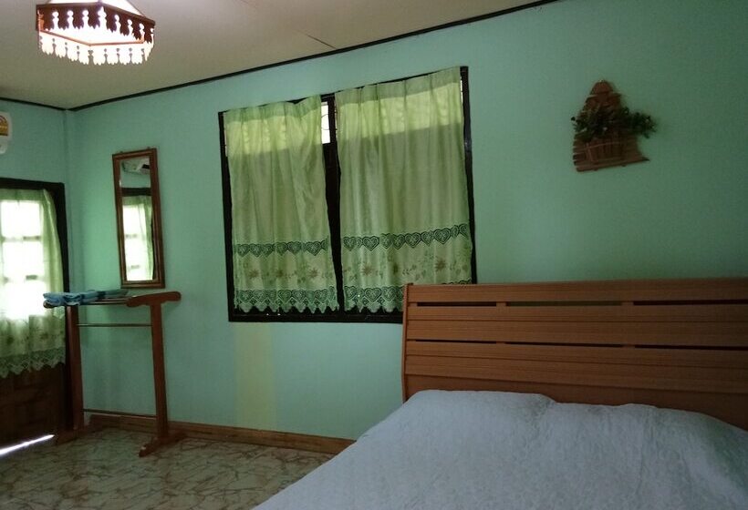 Отель Loei Airport Homestay