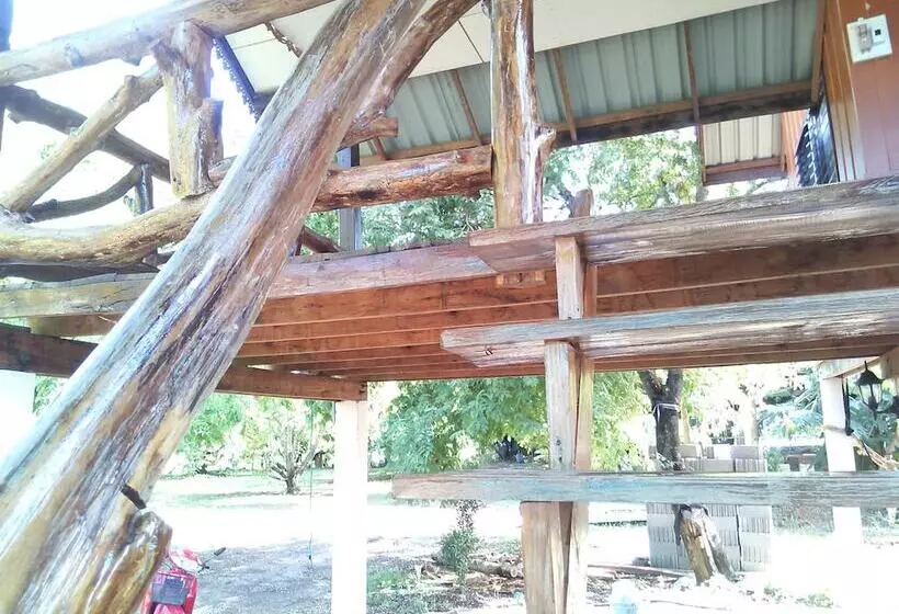 هتل Loei Airport Homestay