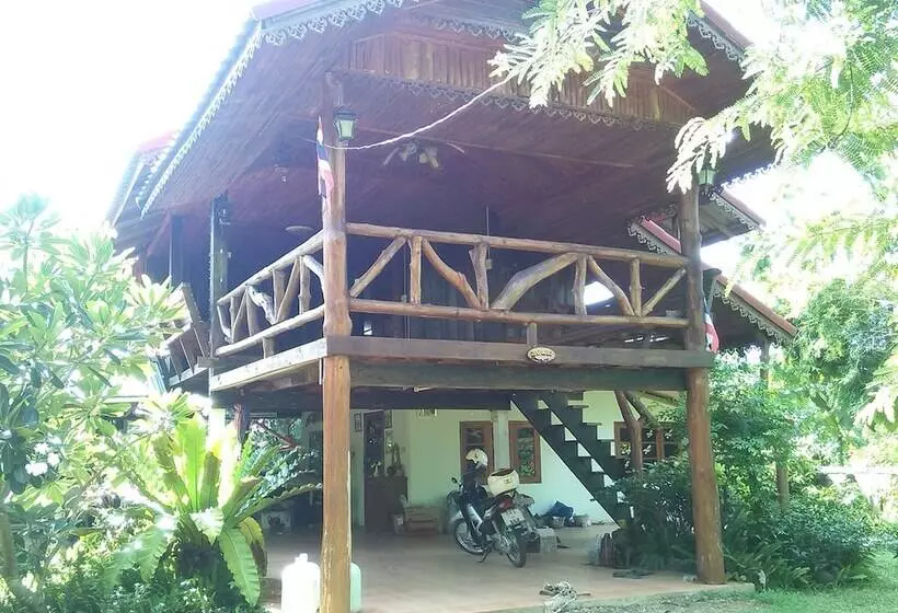 هتل Loei Airport Homestay