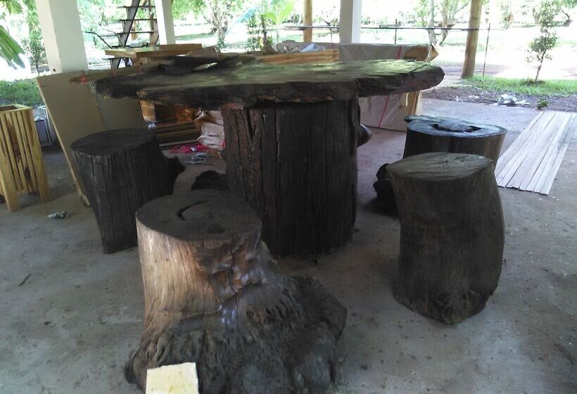 Отель Loei Airport Homestay