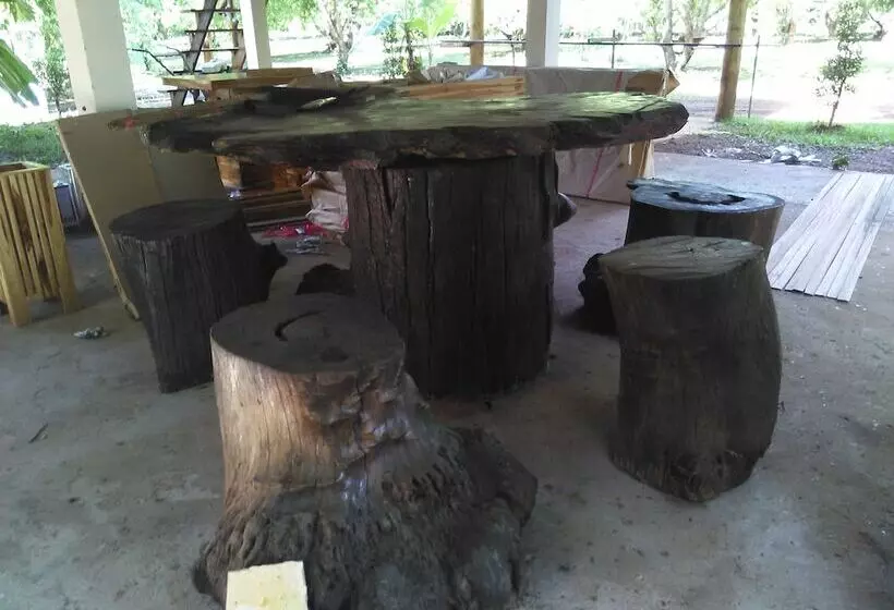 هتل Loei Airport Homestay