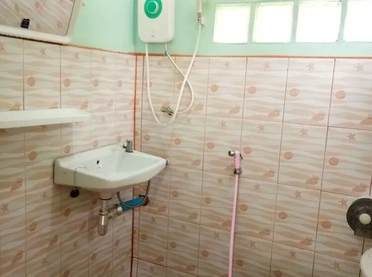 هتل Loei Airport Homestay