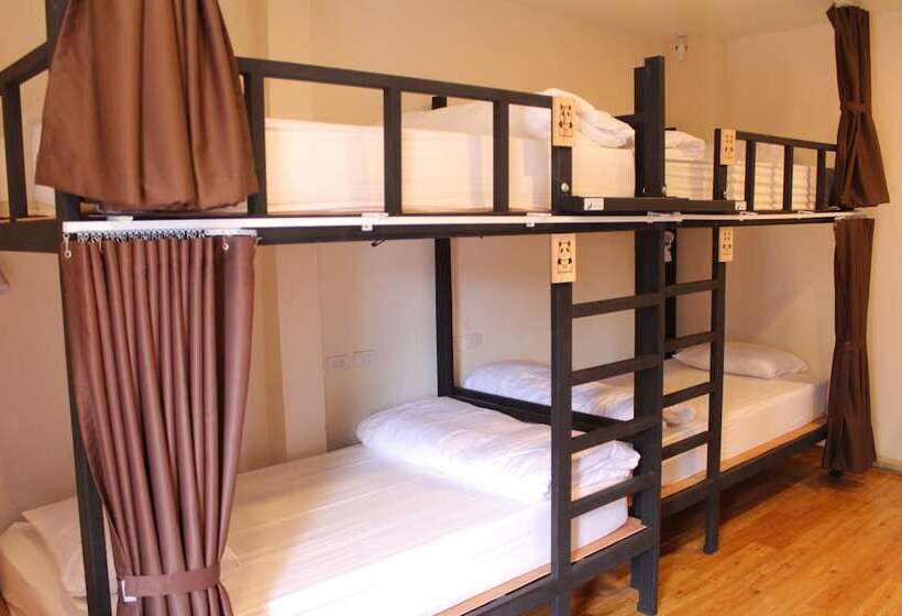 Hotel Mad Panda Hostel