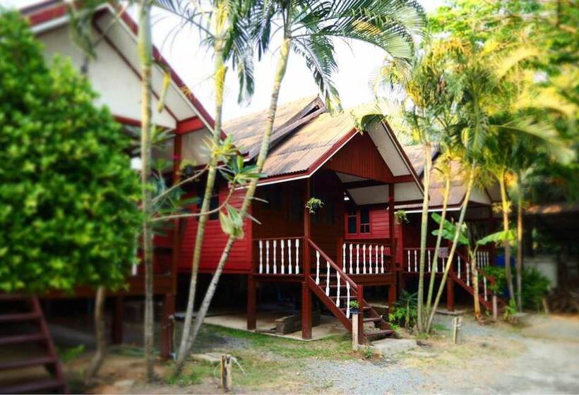 בית מלון כפרי Olive Resort Pattaya