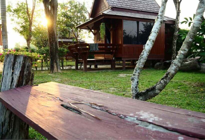 בית מלון כפרי Olive Resort Pattaya