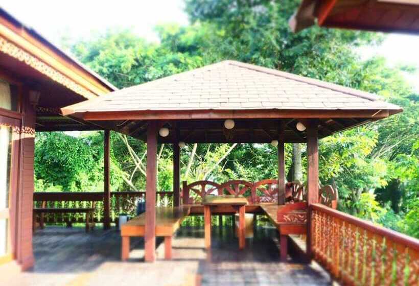 בית מלון כפרי Olive Resort Pattaya