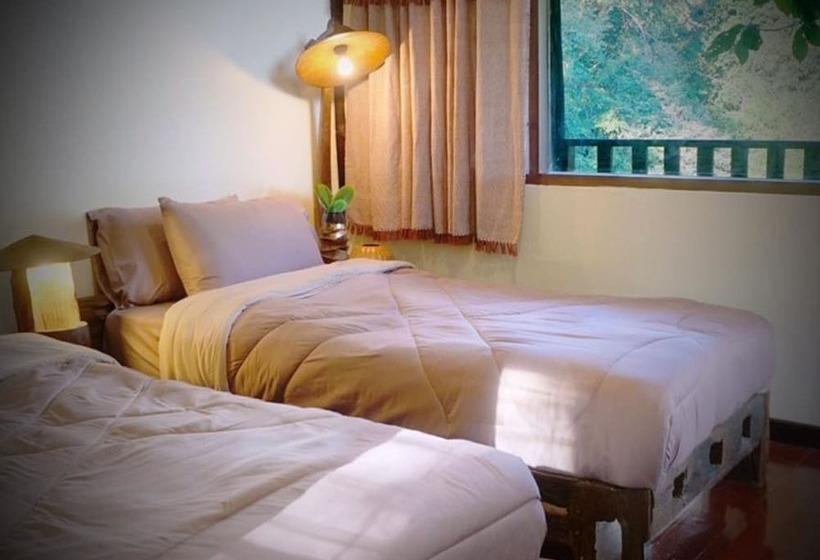 Отель Phutarntree