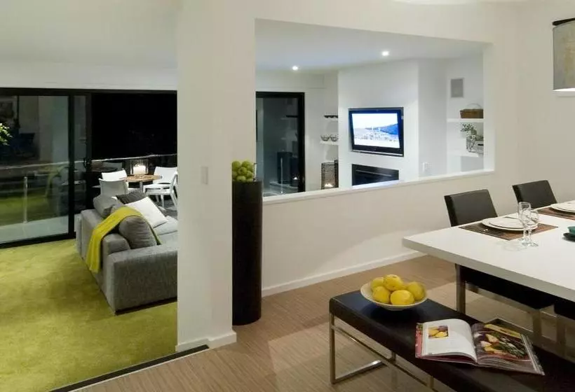 Hotelli Saltus Luxury Accommodation