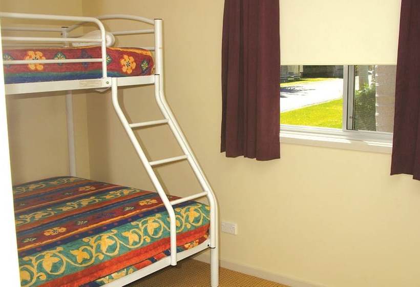 호텔 Smugglers Cove Holiday Village