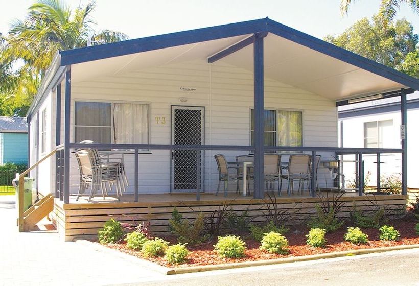 호텔 Smugglers Cove Holiday Village