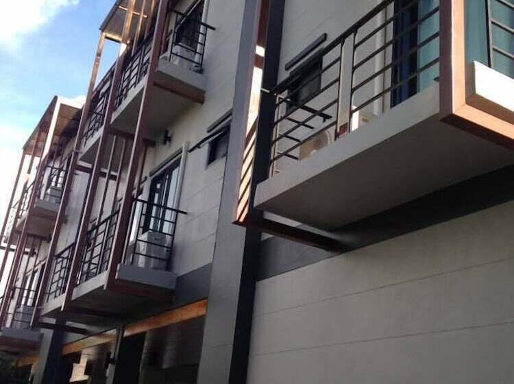 Отель The Garden Room Khonkaen