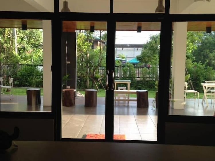 Отель The Garden Room Khonkaen