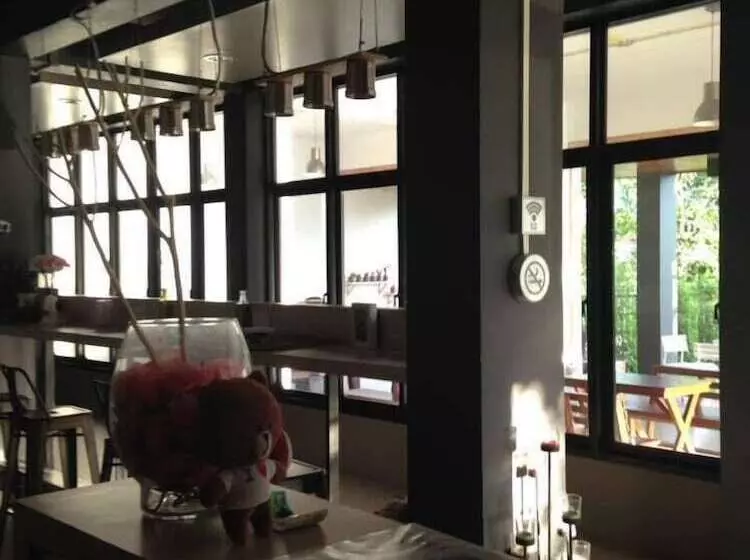 هتل The Garden Room Khonkaen