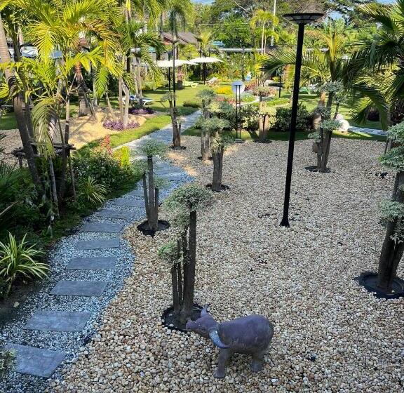 Hotel Ur The Private Huahin