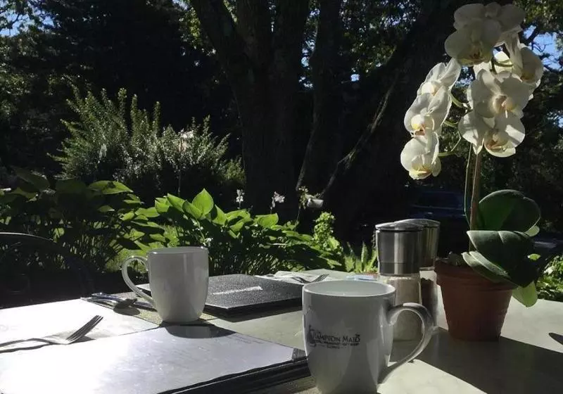 Hotelli The Hampton Maid