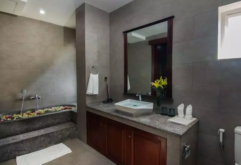 هتل Anachak Angkor Residence