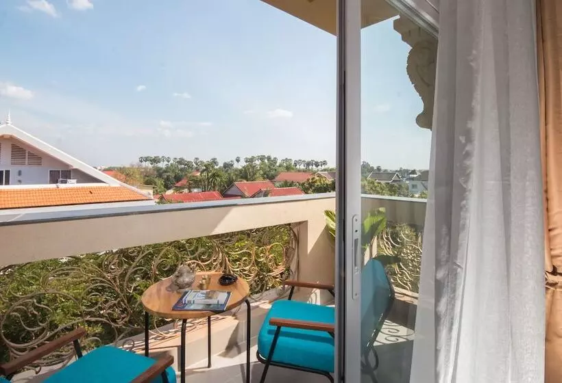 هتل Anachak Angkor Residence