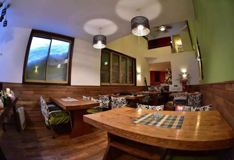 هتل Backcountry Lodge Hakuba