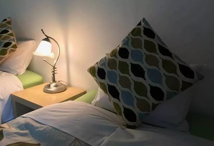 هتل Backcountry Lodge Hakuba