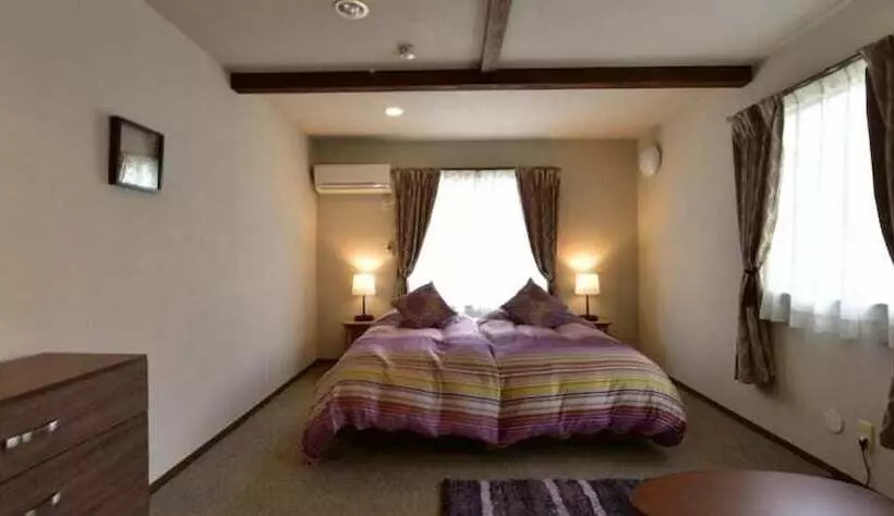 هتل Backcountry Lodge Hakuba