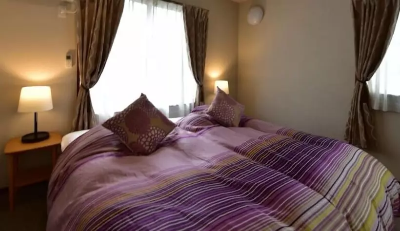 هتل Backcountry Lodge Hakuba