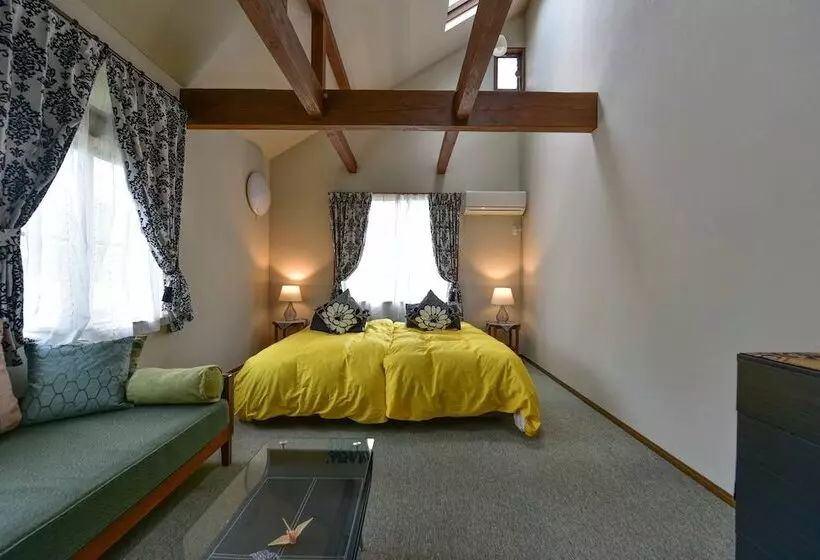 هتل Backcountry Lodge Hakuba