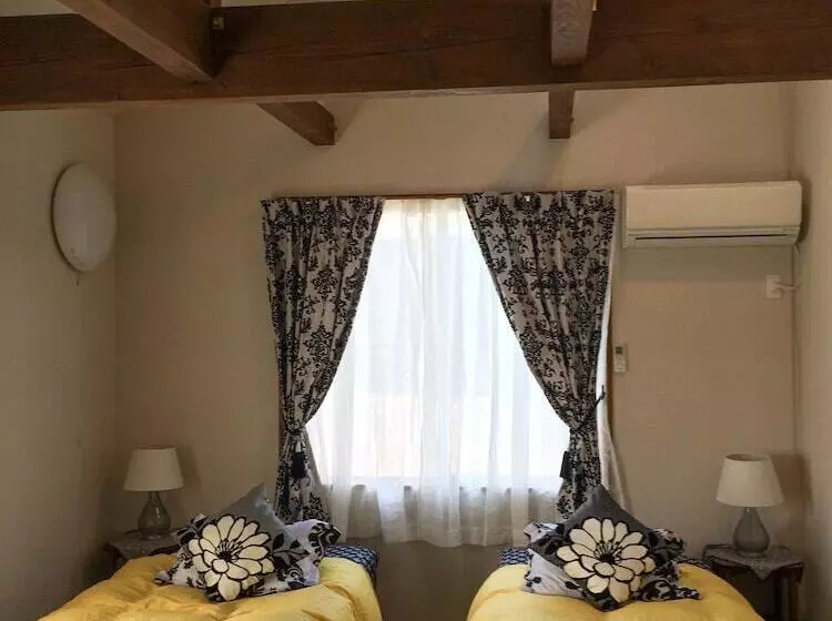 هتل Backcountry Lodge Hakuba