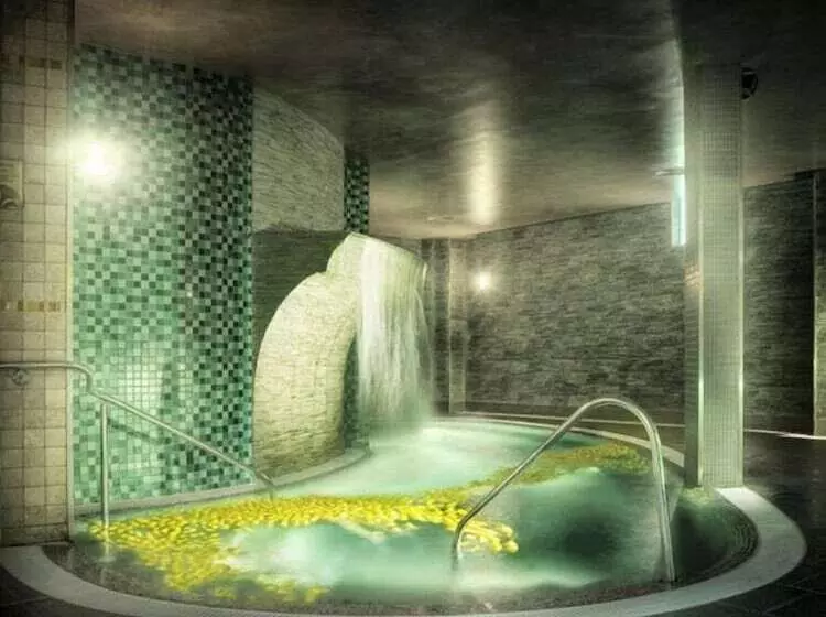 Balneario De Archena   Hotel Termas