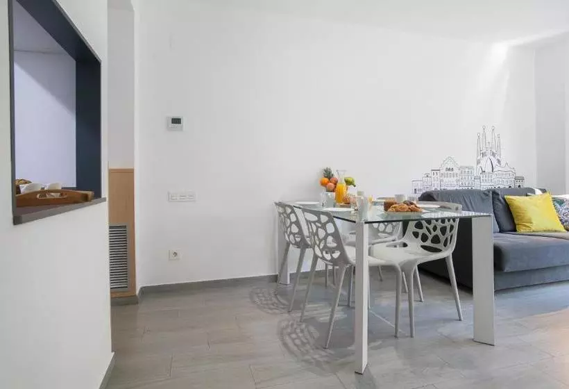 هتل Bbarcelona Apartments Gaudi Flats