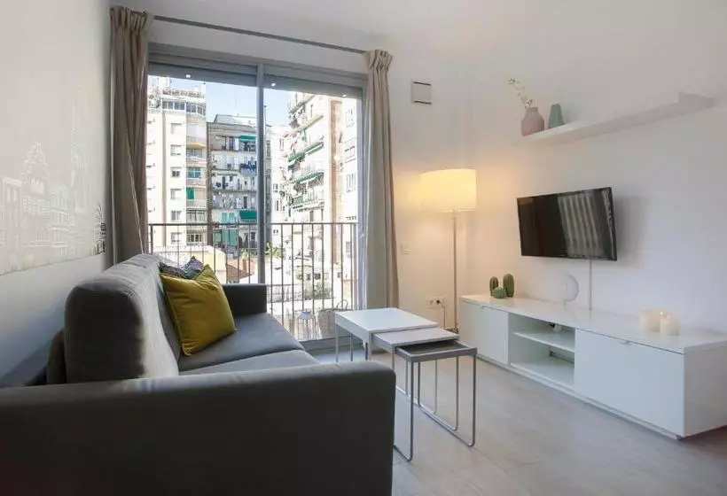 هتل Bbarcelona Apartments Gaudi Flats