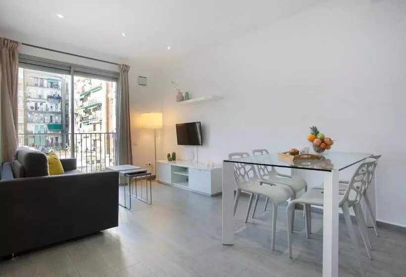 هتل Bbarcelona Apartments Gaudi Flats