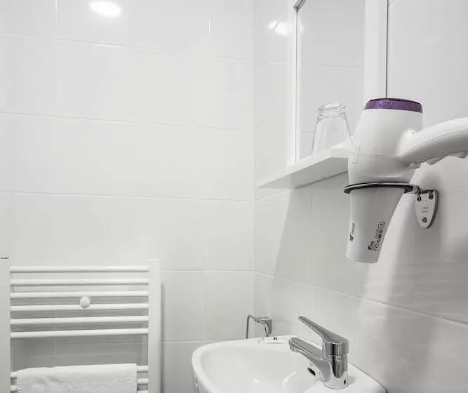 ホテル Casual Serantes