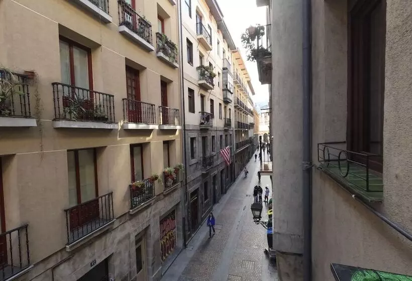 ホテル Casual Serantes