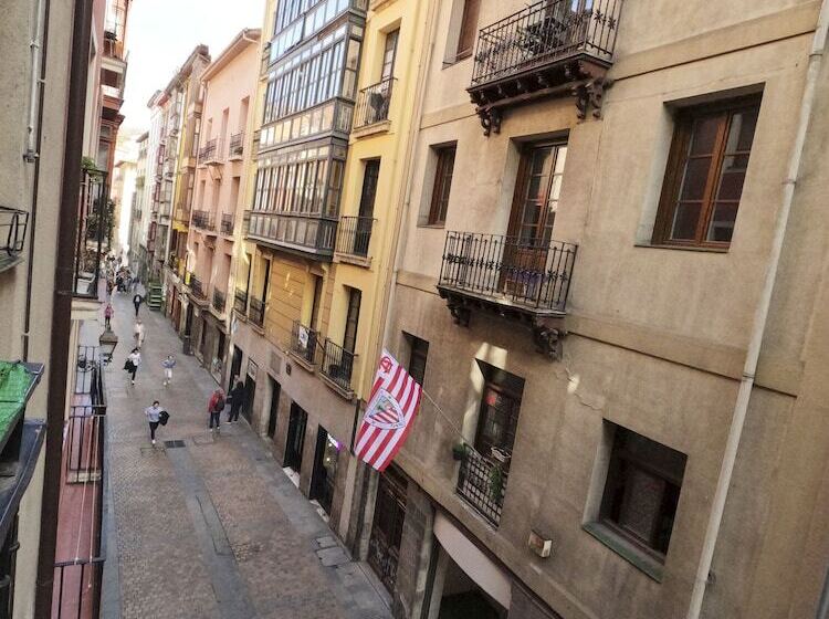 בית מלון כפרי Casual Serantes