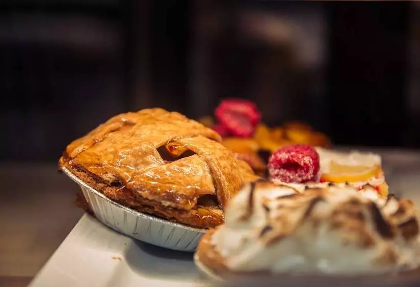 ホテル Crosswaters Resort At Kananaskis