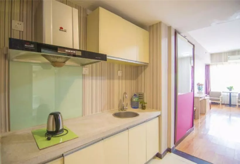 هتل Golden Tree Business