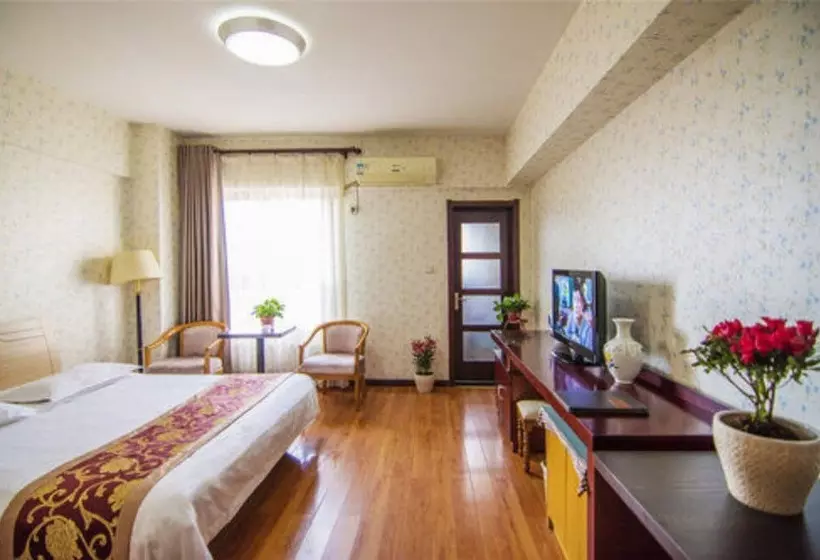 هتل Golden Tree Business