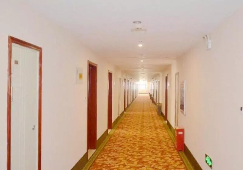 Hotelli Greentree Inn Nantong Baidian Town Xiushui Yuan Express