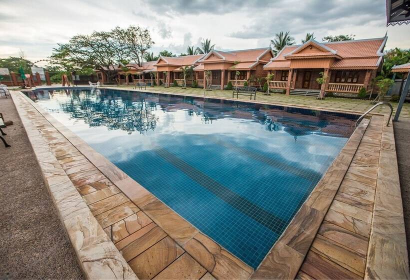 هتل Home Stone Resort