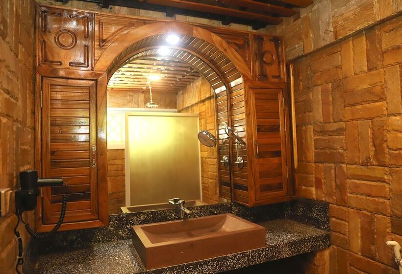 هتل Home Stone Resort