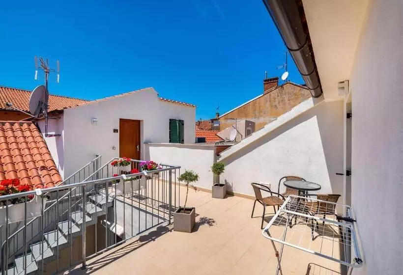 ホテル Idassa Atrium Rooms