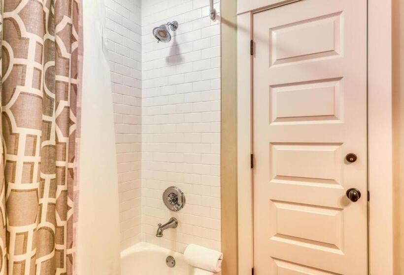 Отель Redfish Village