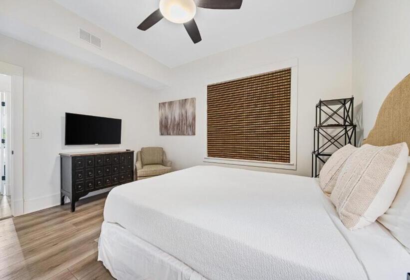 Отель Redfish Village