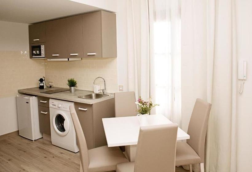 هتل Suites La Posada De Pilar