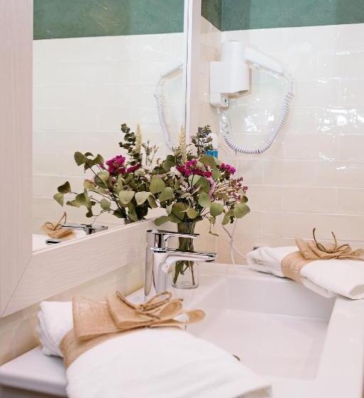 هتل Suites La Posada De Pilar