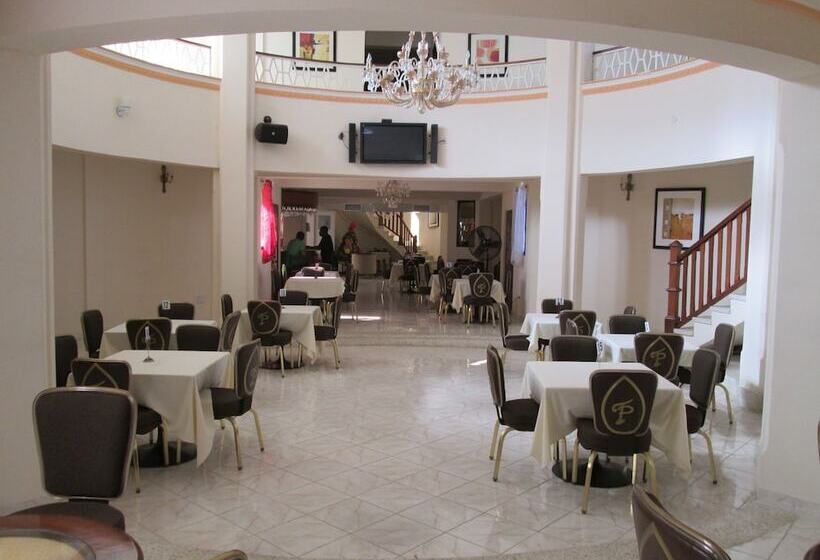 هتل Tabarre S Palace